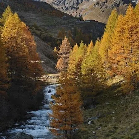 Cabin On The River In Valtellina