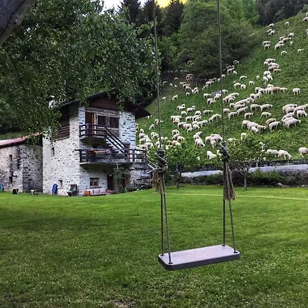 Cabin On The River In Valtellina Chalet